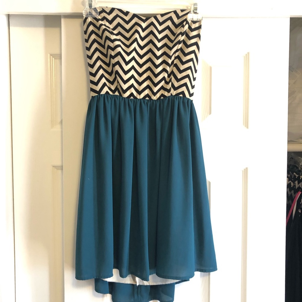 Audrey Strapless dress size small